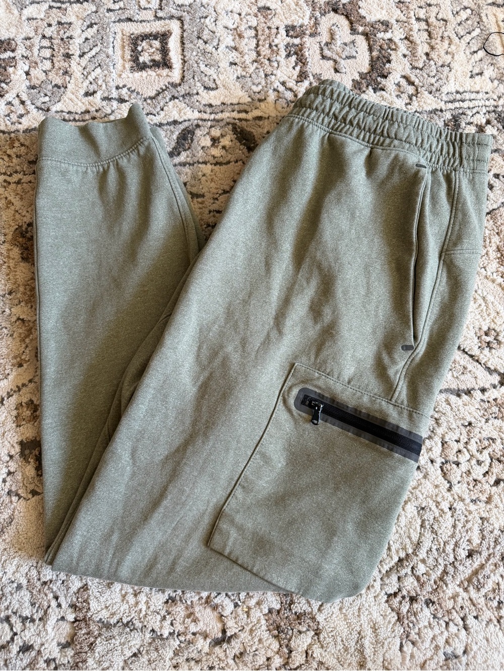 Old Navy Men's Olive Green Cargo Joggers with Zip Pocket